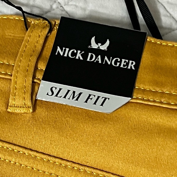 NWT Nick Danger 32/30 Slim Fit Supreme Flex Golden Yellow Action Jeans - Picture 6 of 7